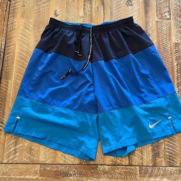 Nike running shorts Sz M - Picture 1 of 5